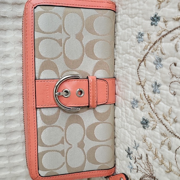 🤎HP🤎Coach Soho Vintage Zip Around Wallet - Picture 4 of 14